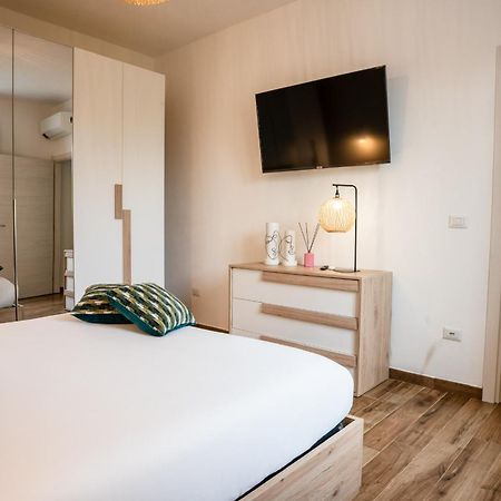 Alessandra'S Apartment ساساري المظهر الخارجي الصورة
