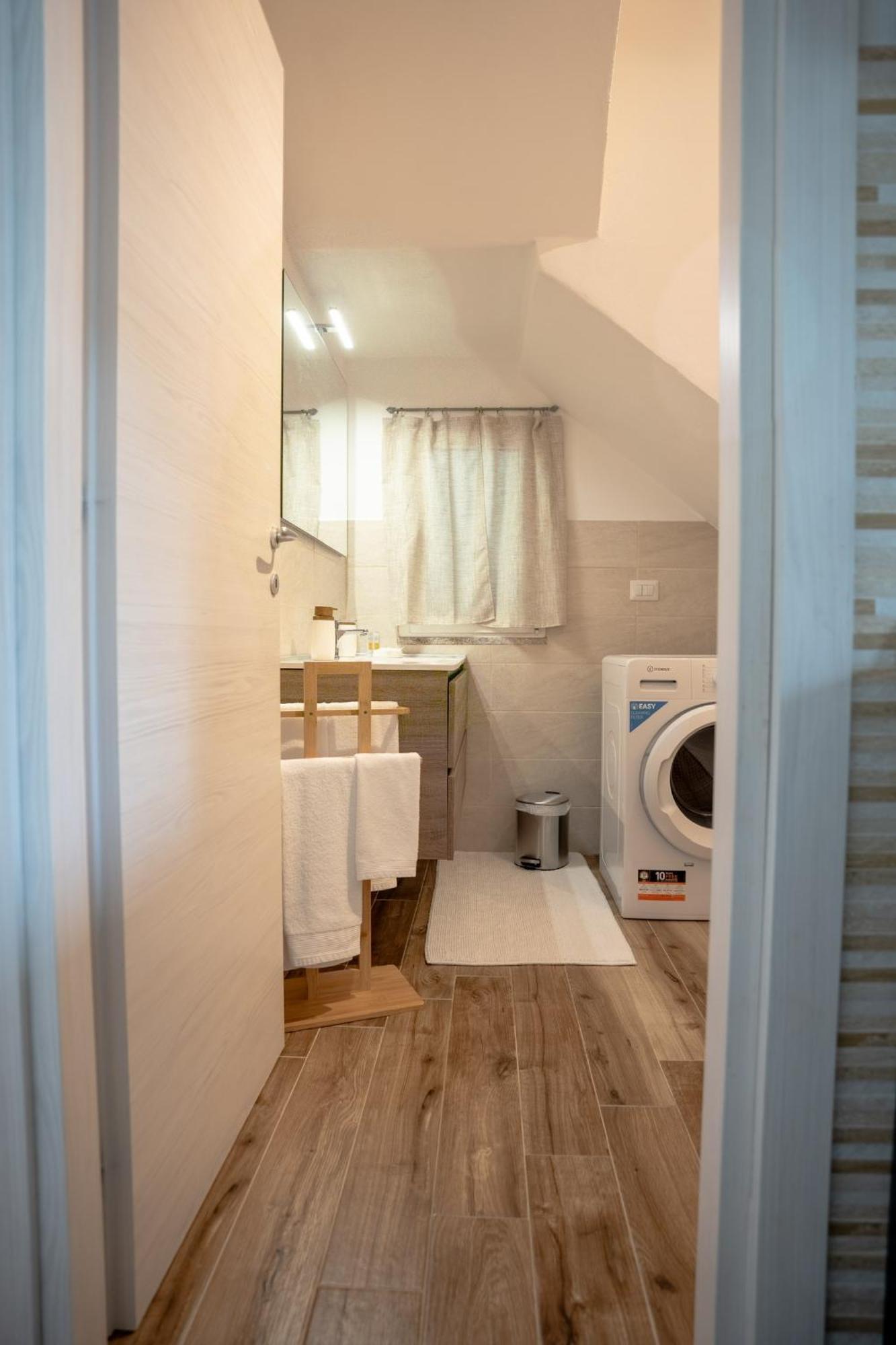 Alessandra'S Apartment ساساري المظهر الخارجي الصورة